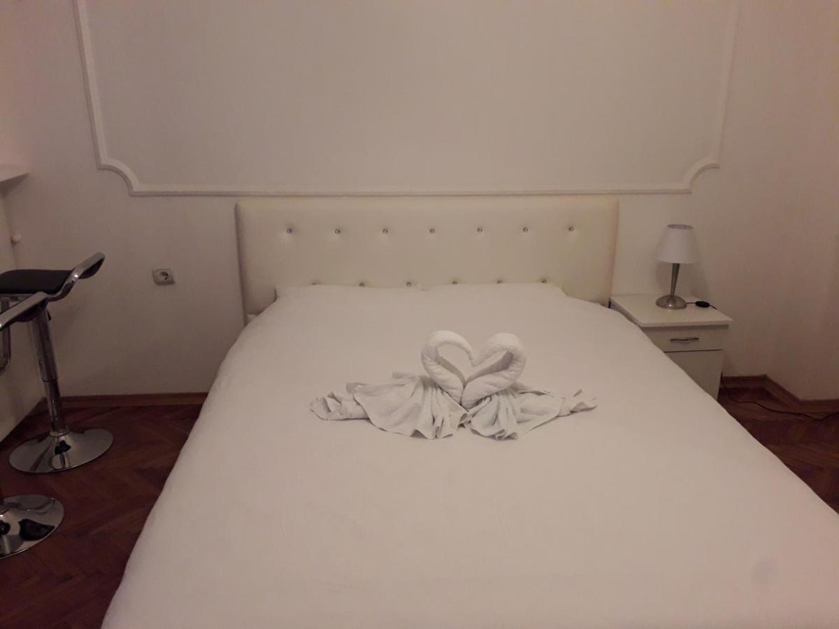 Apartment Dunja Ns Novi Sad Dış mekan fotoğraf