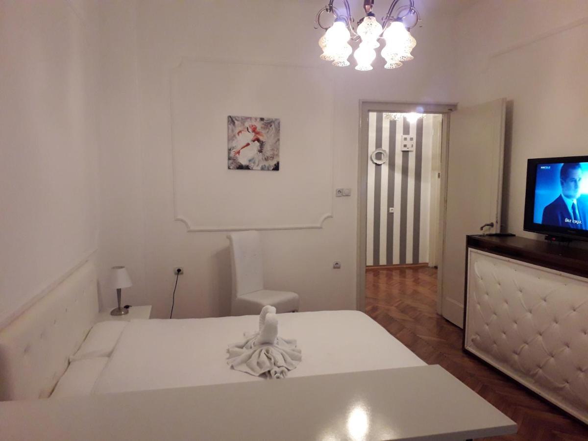 Apartment Dunja Ns Novi Sad Dış mekan fotoğraf